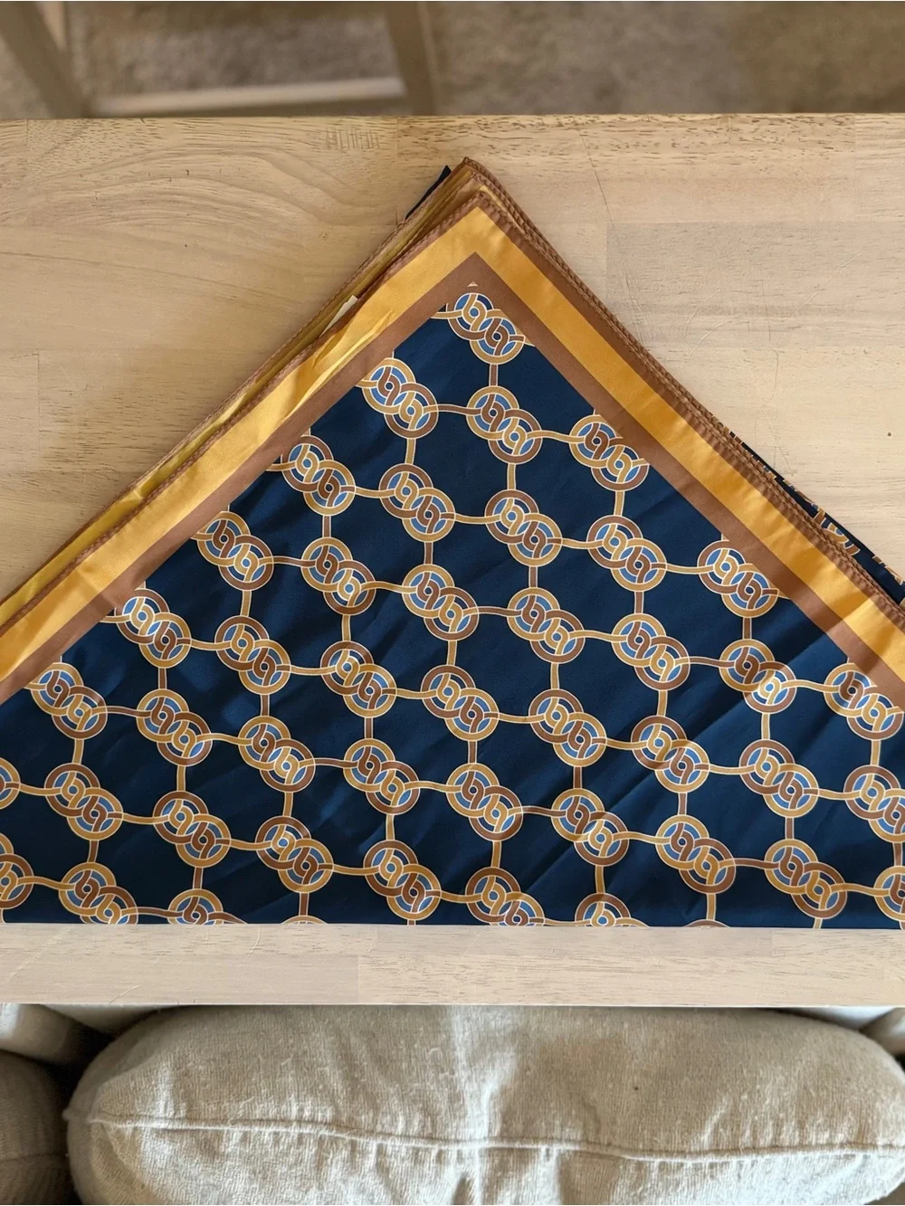 J. McLaughlin Navy and Mustard Chain Link Silk Scarf Gold Heraldic Knit